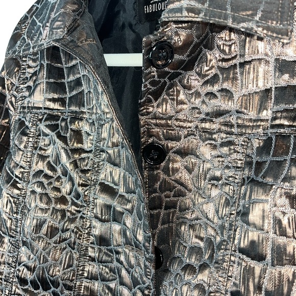 Donna Salyer's Fabulous Furs metallic croc textured light jacket Sz L - Picture 4 of 10